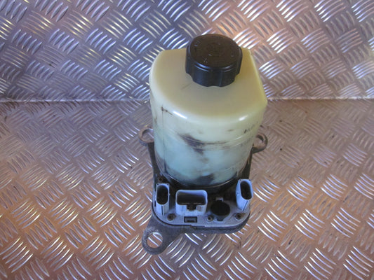 Ford Focus Servopumpe Med OEM Nr. 4M513K514AC Fra Ford Ophugger