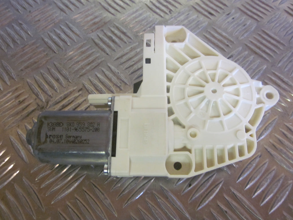 Audi A6 Rudemotor - Rudehejs Med OEM Nr. 8K0959802A Fra Audi Ophugger