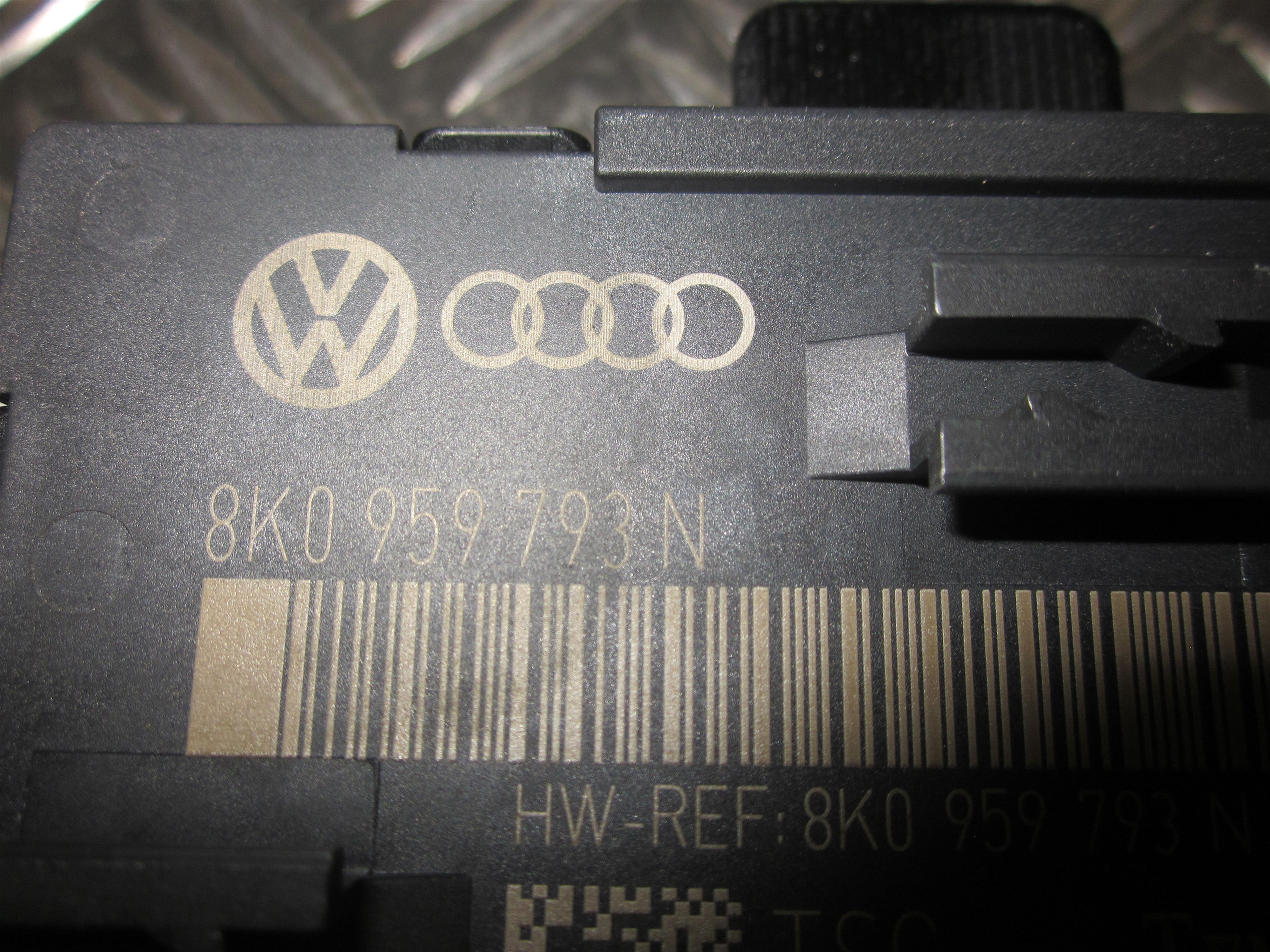 Audi A6 Bcm / Komfortkomputer Med OEM Nr. 8K0959793N Fra Audi Ophugger
