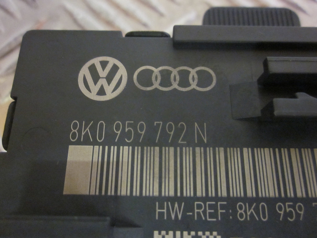 Audi A6 Bcm / Komfortkomputer Med OEM Nr. 8K0959792N Fra Audi Ophugger