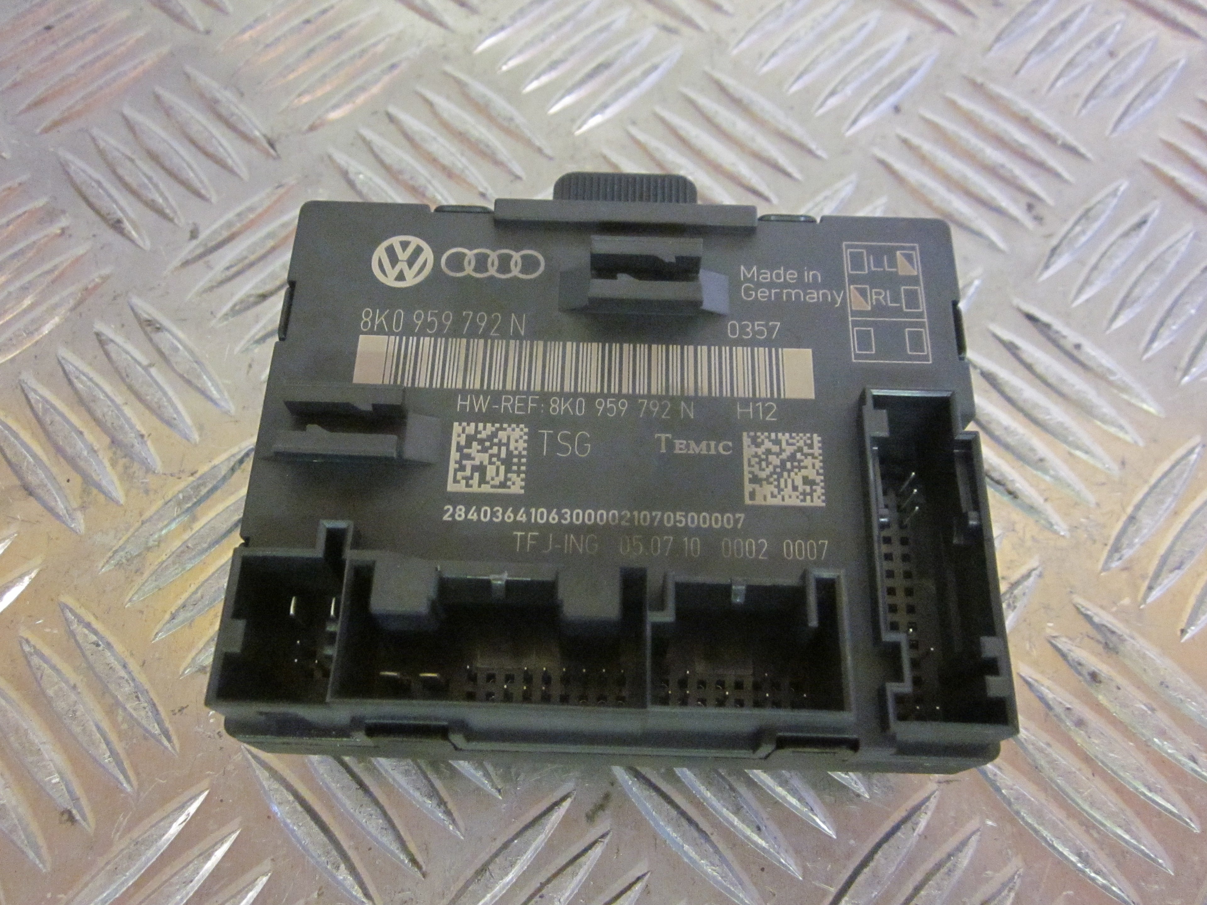 Audi A6 Bcm / Komfortkomputer Med OEM Nr. 8K0959792N Fra Audi Ophugger