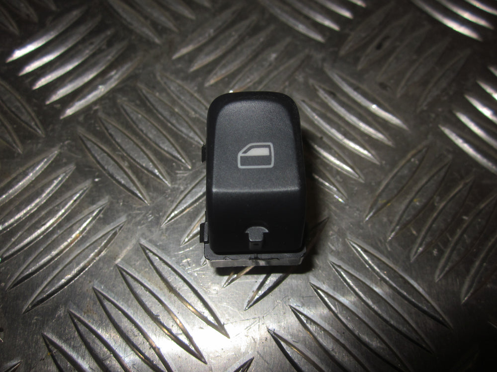 Audi A6 Kontakt Rudehejs Med OEM Nr. 8K0959855A Fra Audi Ophugger