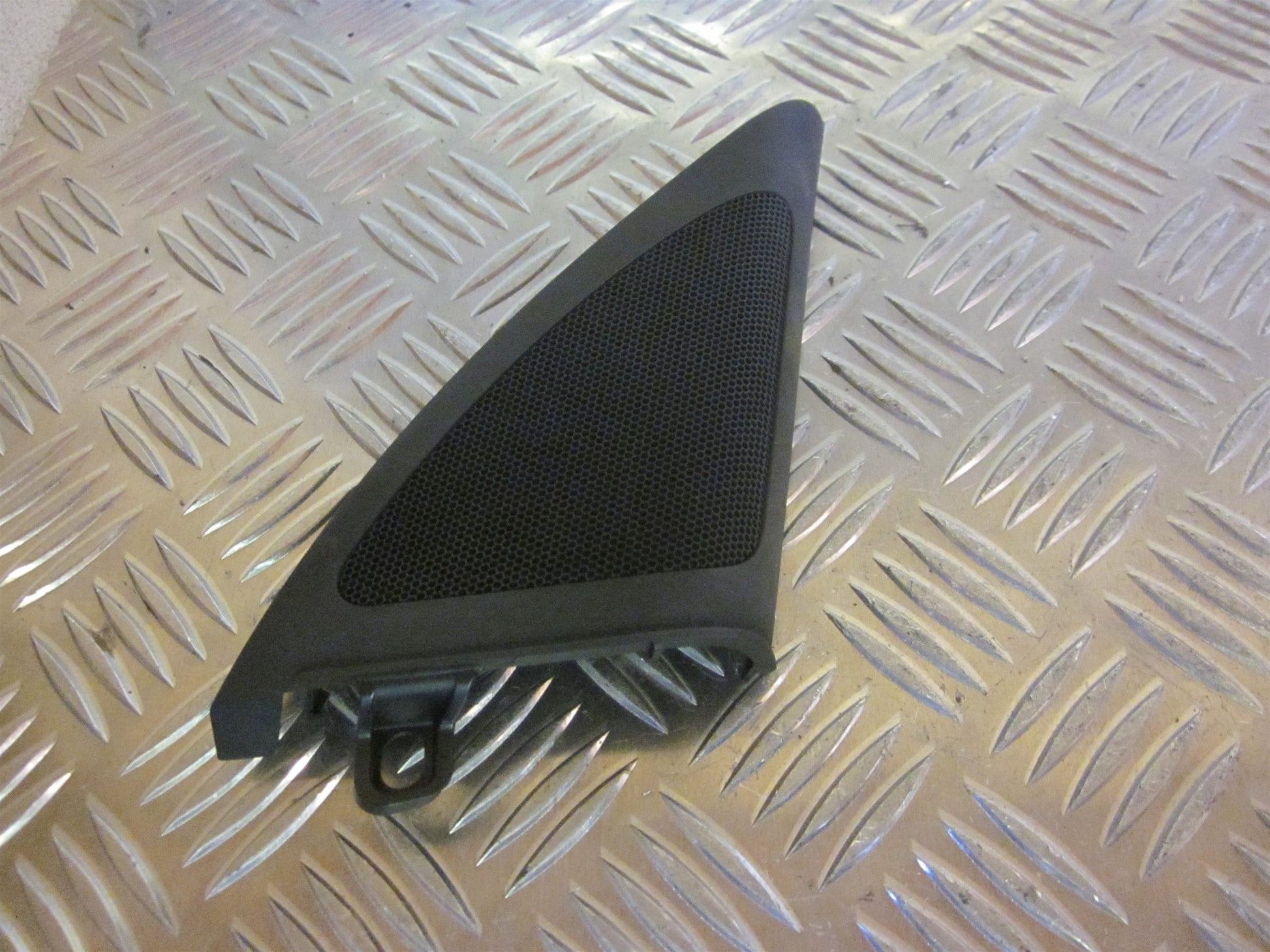 Audi A6 4G Højttaler Med OEM Nr. 8K0035424 Fra Audi Ophugger