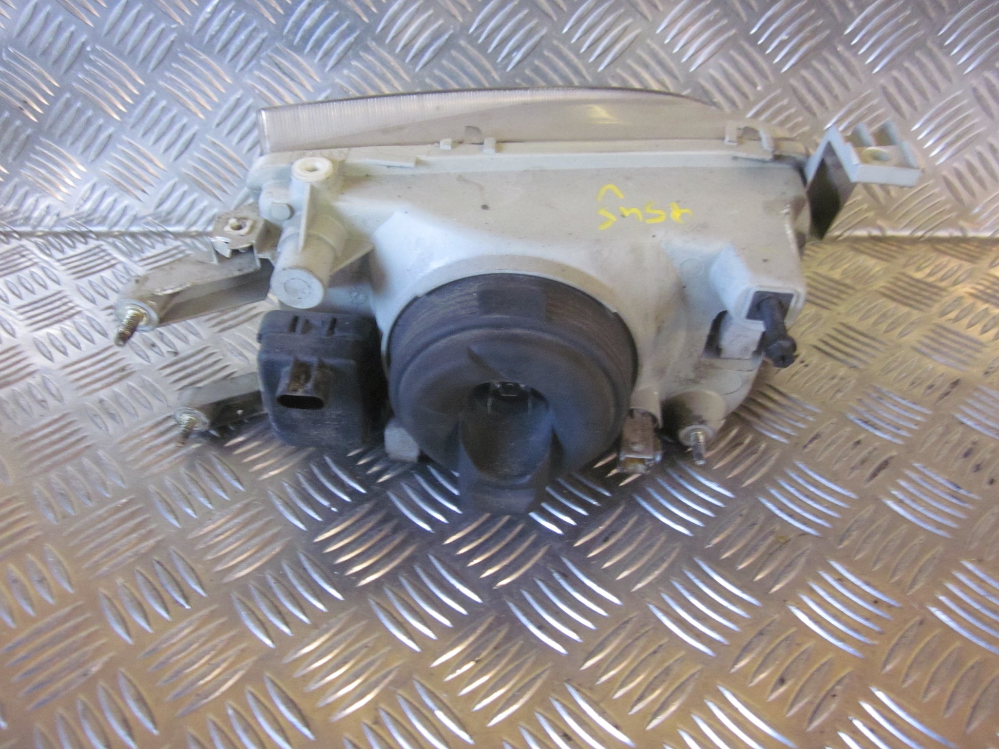 Suzuki Swift Forlygte Med OEM Nr. Ophugger Fra Suzuki Ophugger