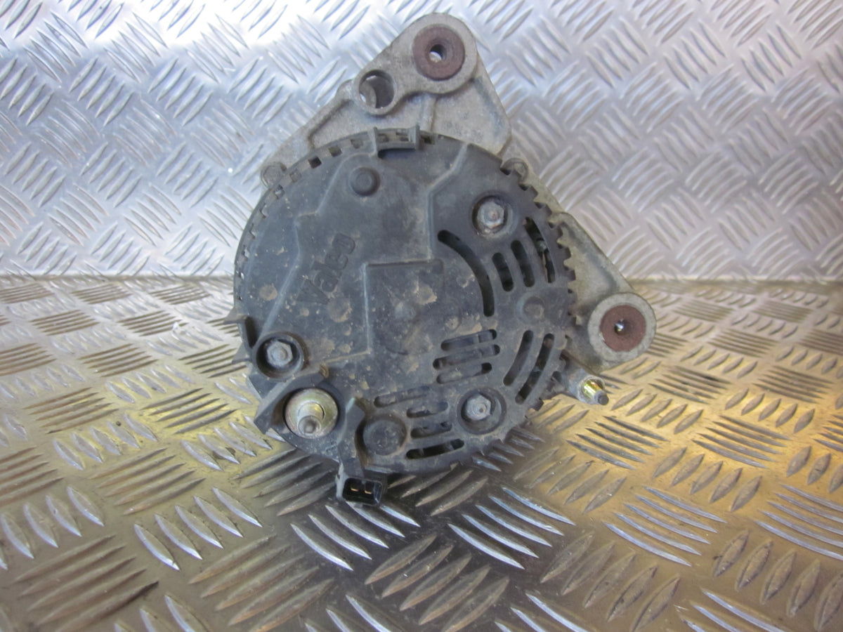VW Polo 3/5D 6N Generator Med OEM Nr. 037903023Q Fra VW Ophugger