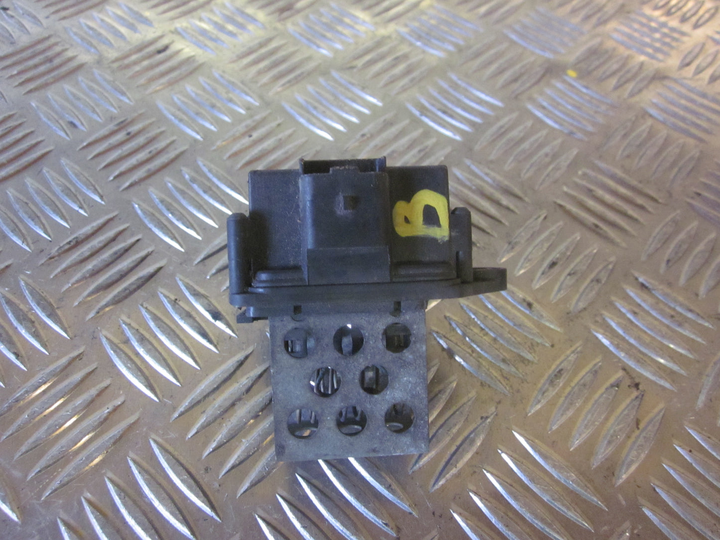 Peugeot Partner Varmemodstand Med OEM Nr. Ophugger Fra Peugeot Ophugger