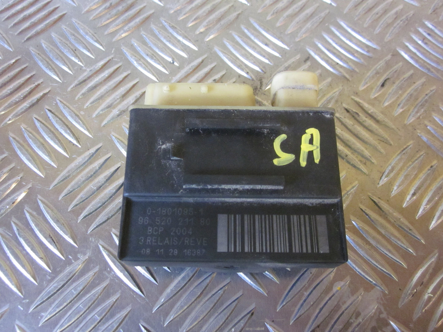 Peugeot Partner Relæ Køleblæser Med OEM Nr. Ophugger Fra Peugeot Ophugger