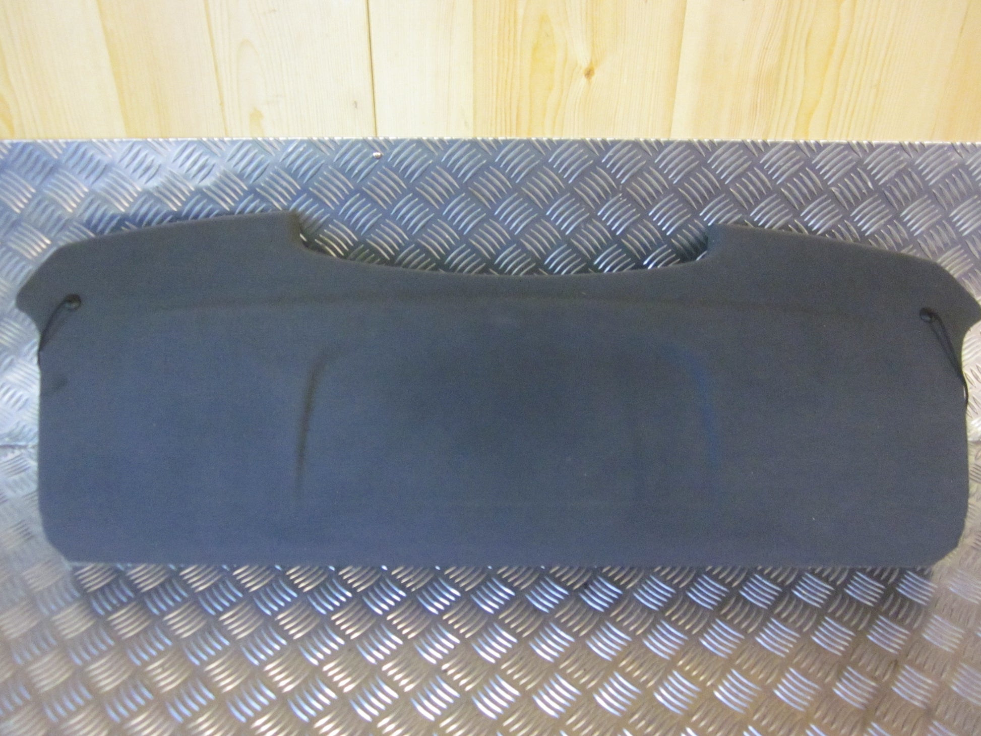 VW Fox 5Z Baghylde/Hattehylde Med OEM Nr. Ophugger Fra VW Ophugger