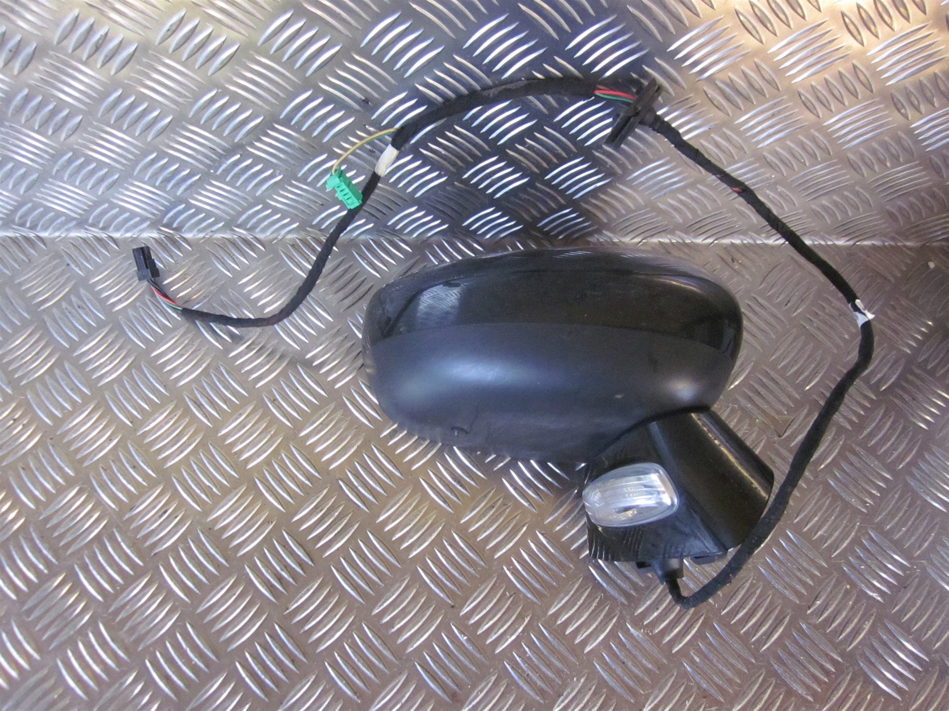 Citroen C4 Sidespejl Med OEM Nr. Ophugger Fra Citroen Ophugger