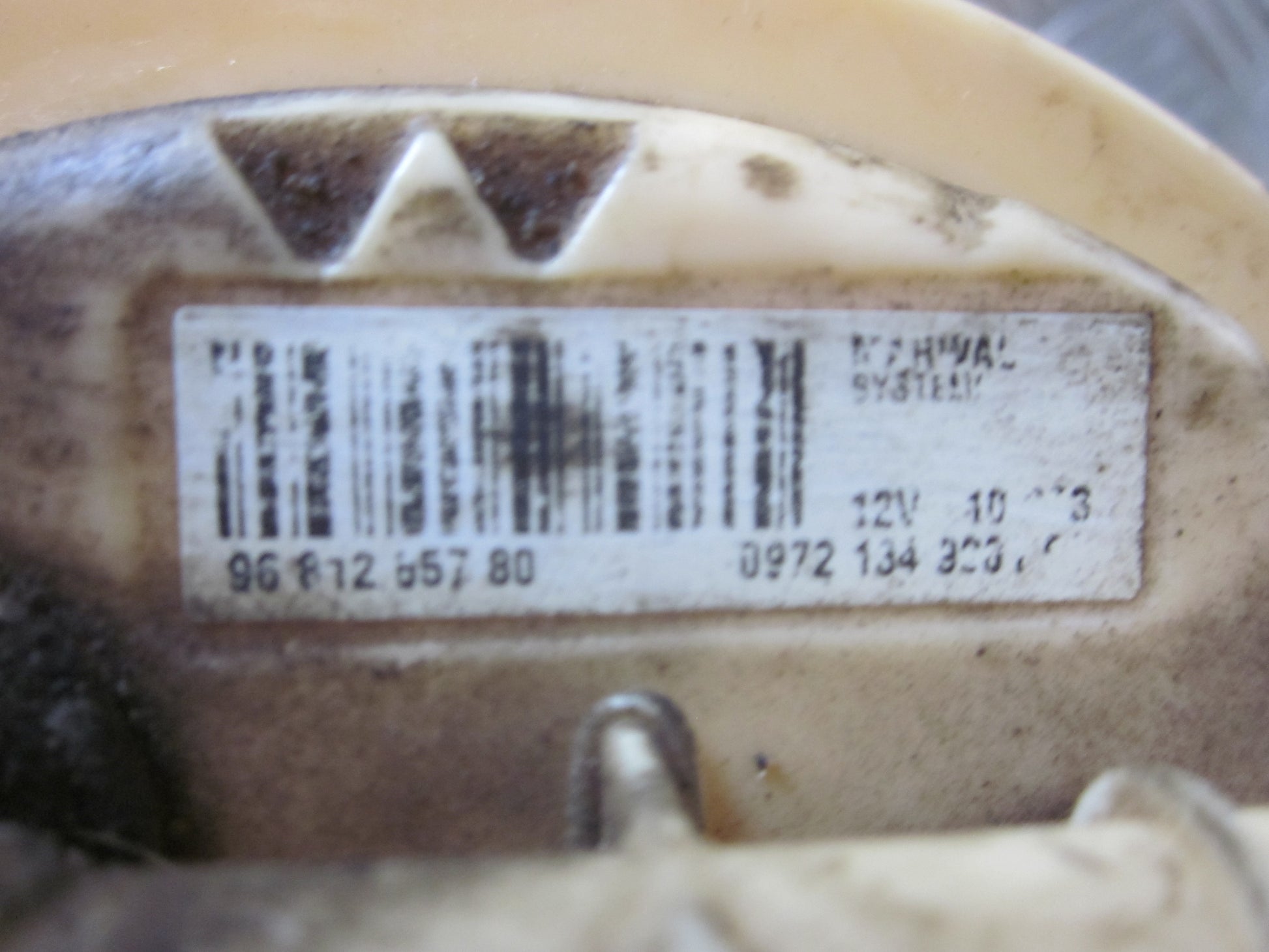 Citroen C4 Benz/Brændstofpumpe El Med OEM Nr. Ophugger Fra Citroen Ophugger