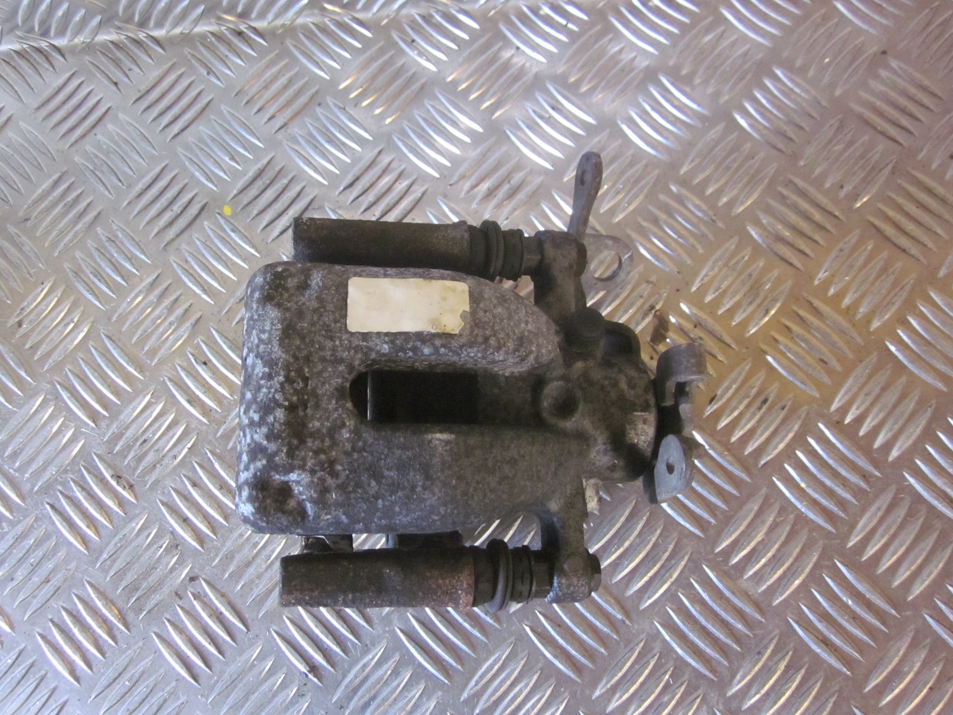 Peugeot Partner Bremsekaliber VB Med OEM Nr. 4402F5 Fra Peugeot Ophugger