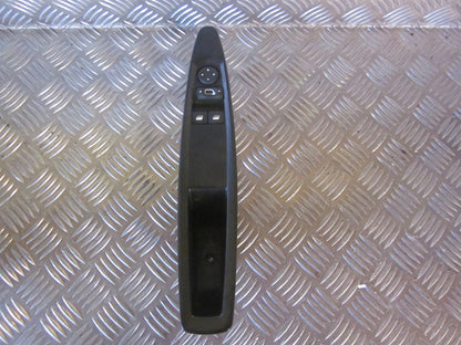 Citroen C4 Kontakt Rudehejs Med OEM Nr. Ophugger Fra Citroen Ophugger