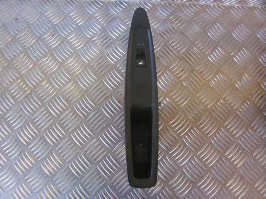 Citroen C4 Kontakt Rudehejs Med OEM Nr. Ophugger Fra Citroen Ophugger