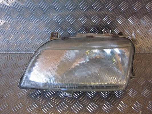 Seat Alhambra 7M Forlygte Med OEM Nr. Ophugger Fra Seat Ophugger