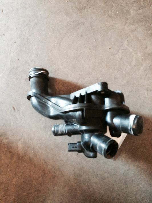 Peugeot 207 Termostathus Med OEM Nr. Ophugger Fra Peugeot Ophugger