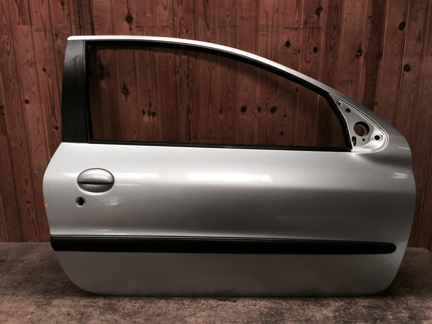 Peugeot 206+ Dør H 2 Dørs Med OEM Nr. Ophugger Fra Peugeot Ophugger