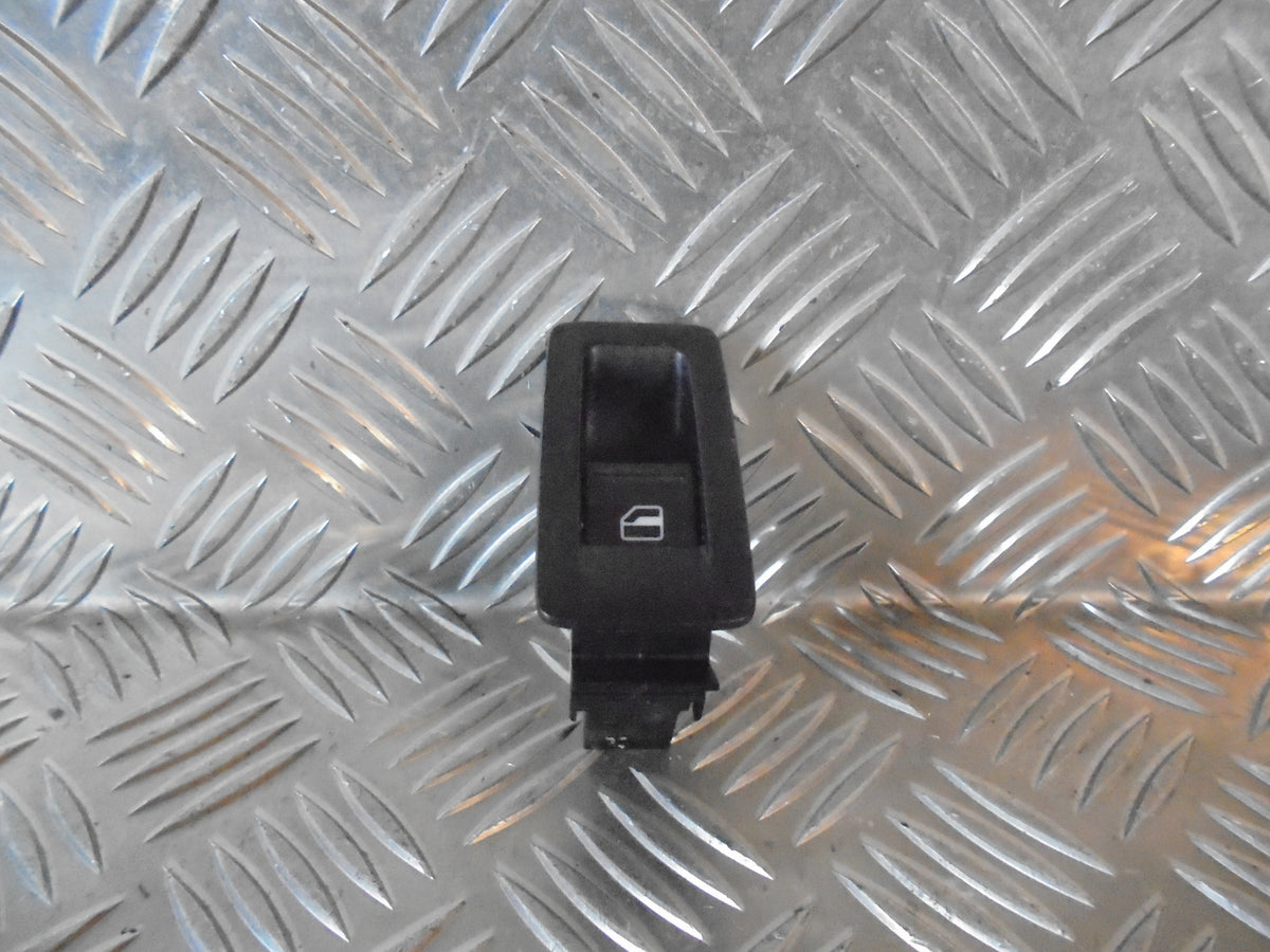 VW Touran 1T/Gp Kontakt Rudehejs Med OEM Nr. 1F0959527 Fra VW Ophugger