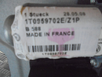 VW Touran 1T GP Rudemotor - Rudehejs Med OEM Nr. 1T0959702E Fra VW Ophugger