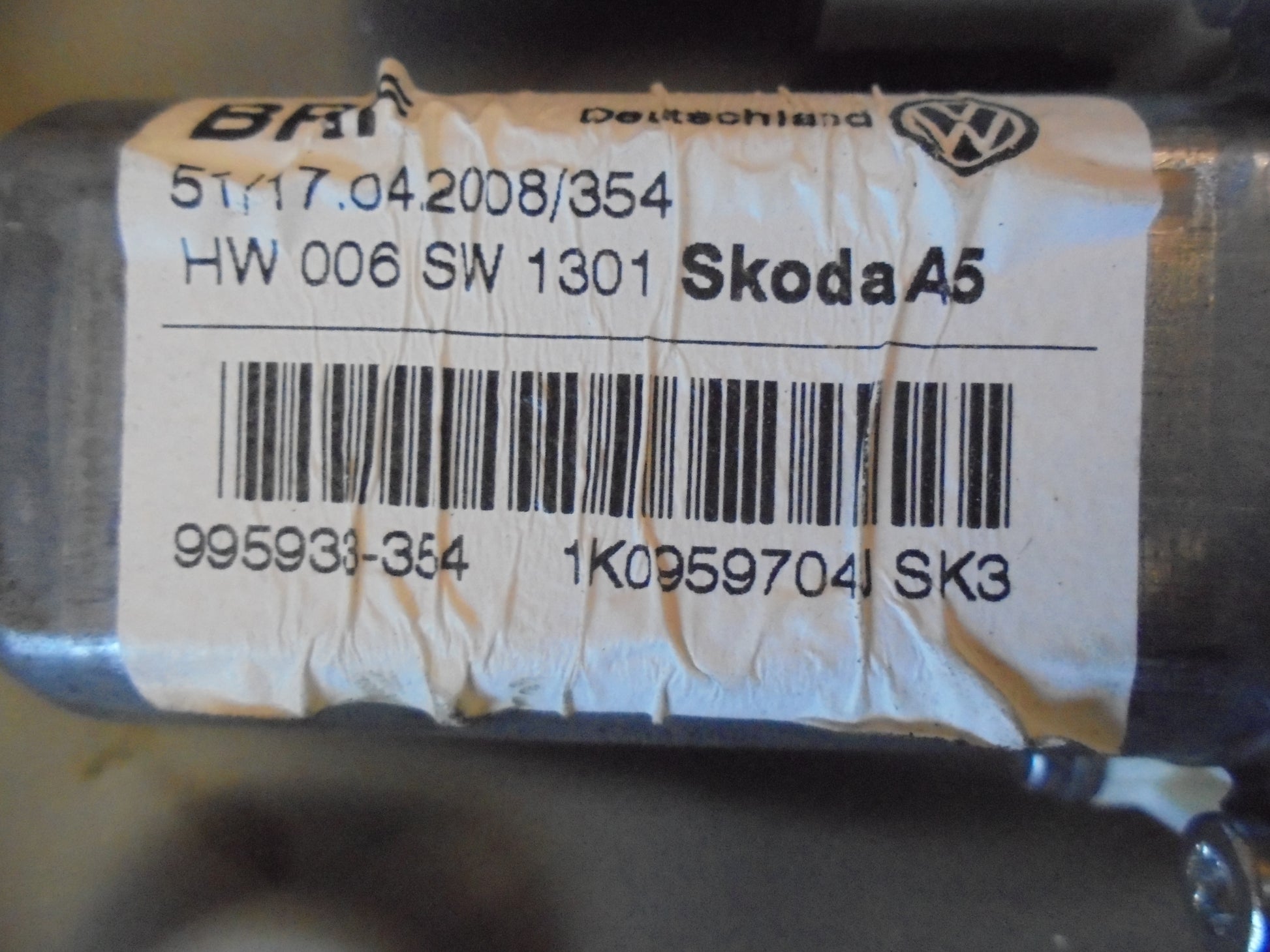 Skoda Octavia Dørlås Med OEM Nr. 7L0839016D Fra Skoda Ophugger