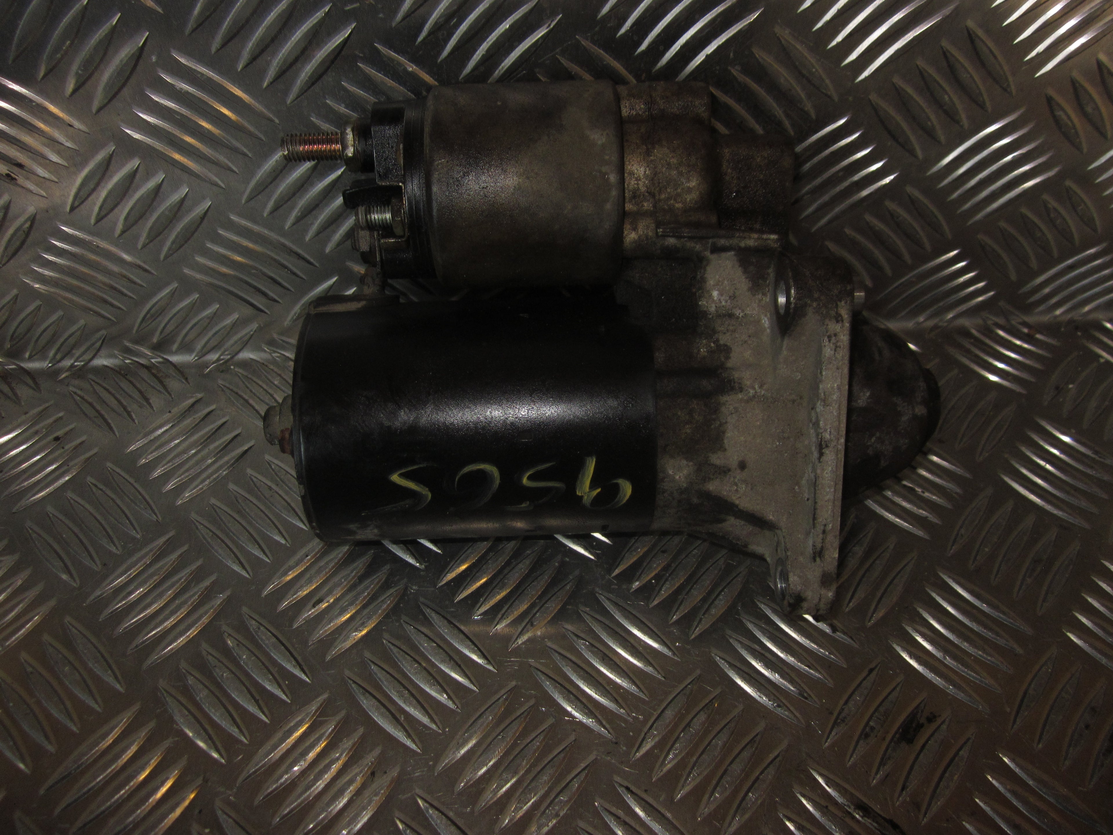Alfa Romeo Alfa 156 Starter Med OEM Nr. Ophugger Fra Alfa Romeo Ophugger