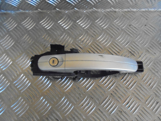 Ford Focus Håndtag Udvendig Med OEM Nr. Ophugger Fra Ford Ophugger