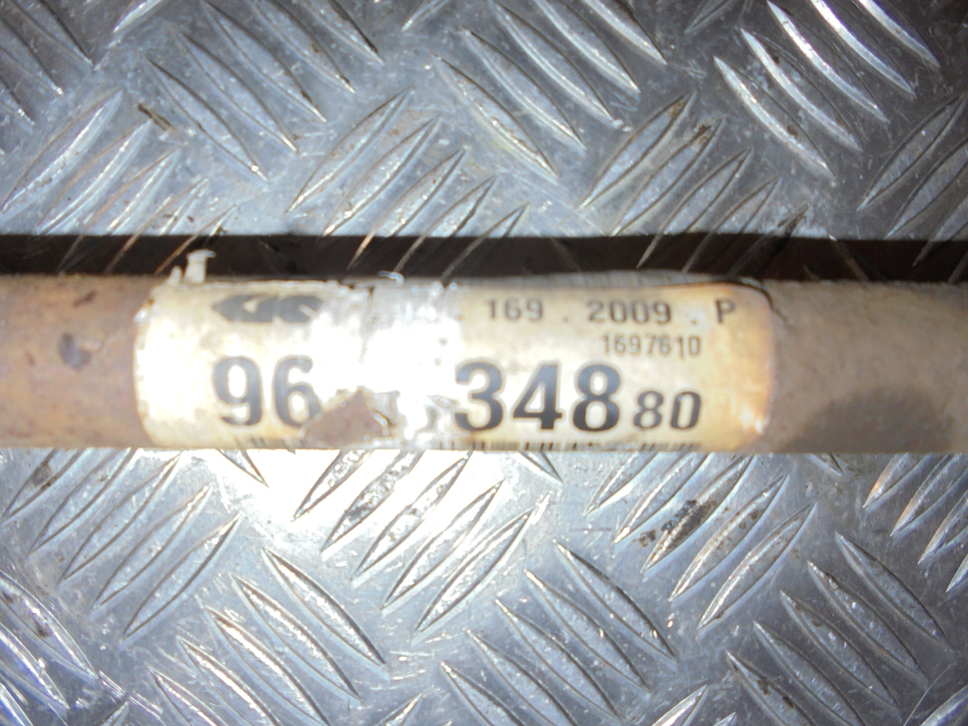 Peugeot 206+ Trækaksel For H Med OEM Nr. Ophugger Fra Peugeot Ophugger