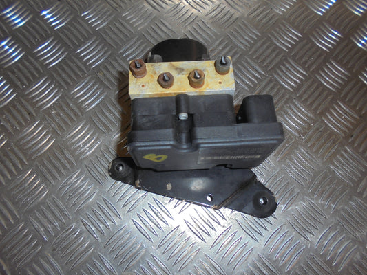 Peugeot 206+ Abs Pumpe Med OEM Nr. 9659136980 Fra Peugeot Ophugger