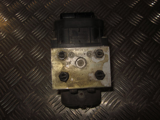 VW Passat 3B Abs Pumpe Med OEM Nr. 0273004281 Fra VW Ophugger