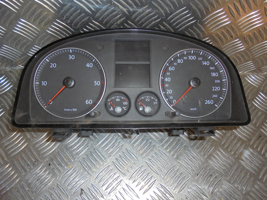 VW Touran 1T/Gp Speedometer - Instrument Med OEM Nr. 1T0920850C Fra VW Ophugger