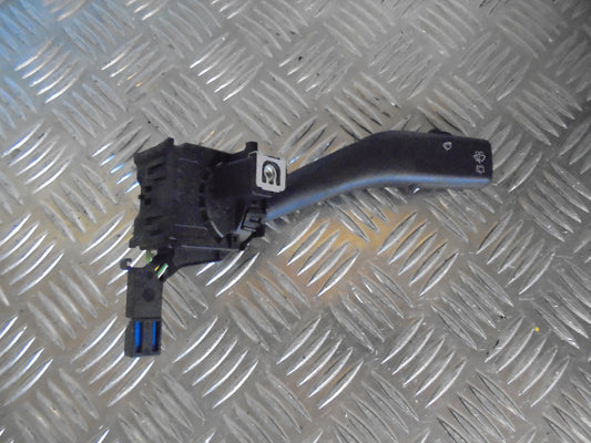 VW Touran 1T GP Kontakt Visker Med OEM Nr. Ophugger Fra VW Ophugger