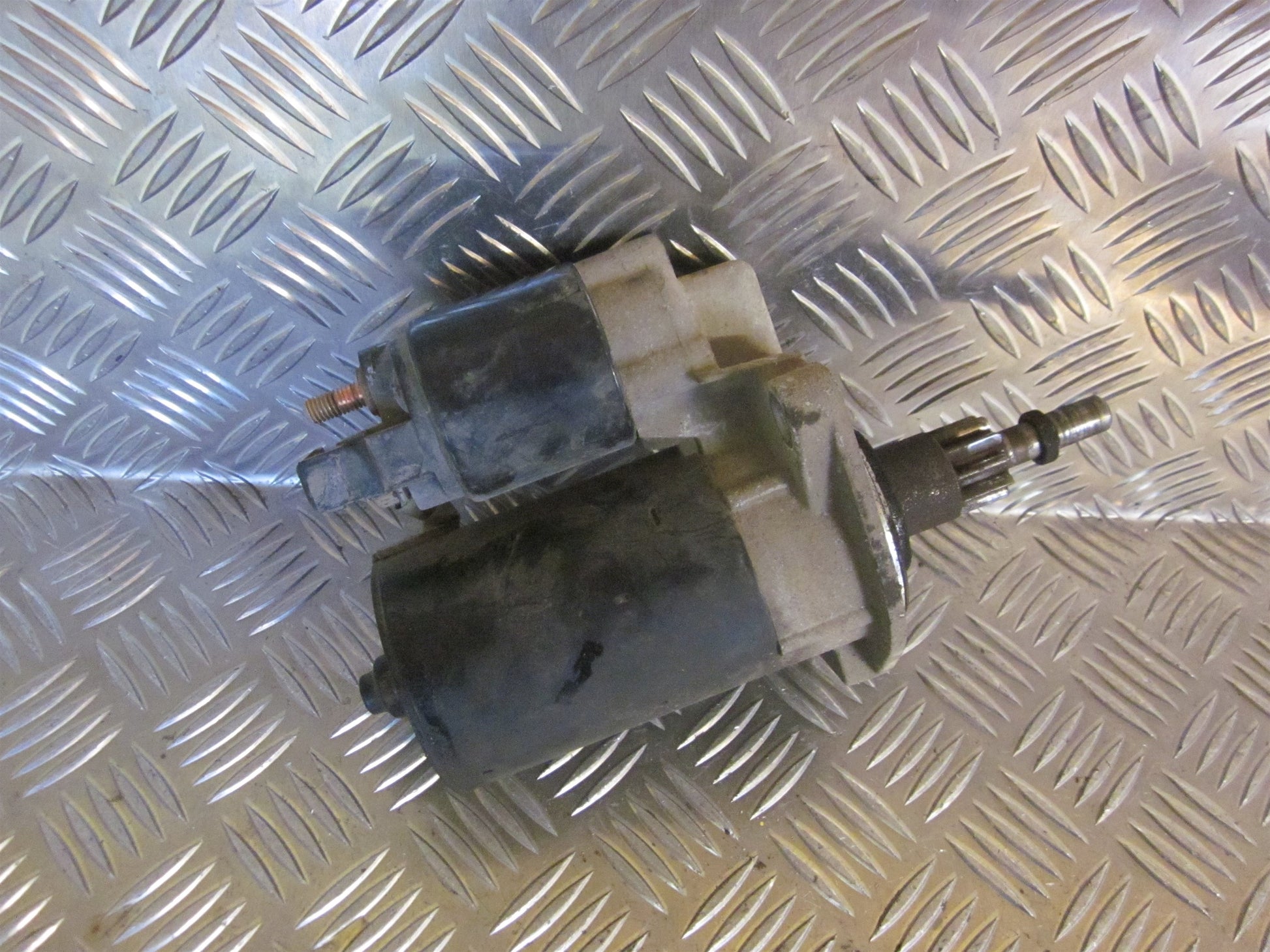 Ford Galaxy Starter Med OEM Nr. 1416228 Fra Ford Ophugger
