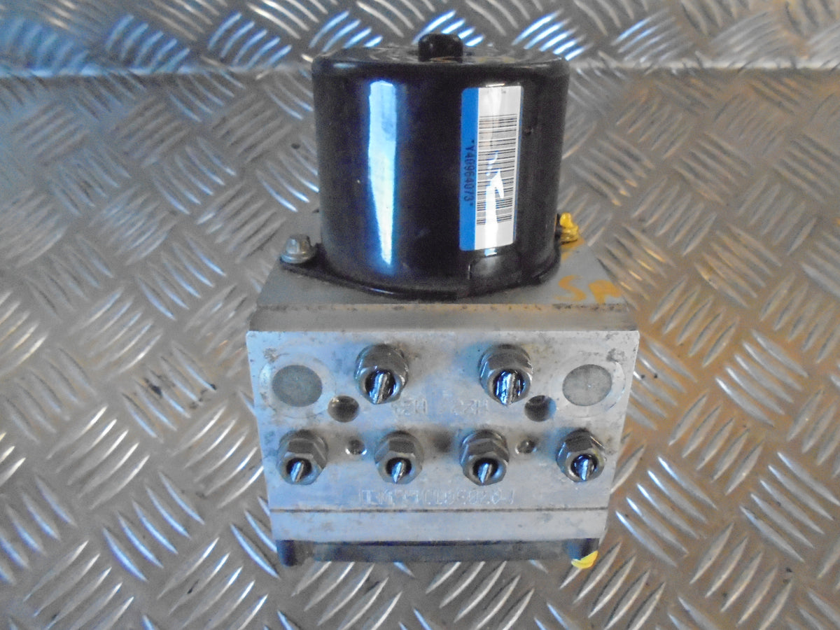 VW Passat 3C ABS Pumpe Med OEM Nr. 3C0614109 Fra VW Ophugger