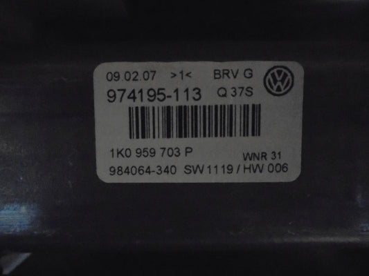 VW Passat 3C Rudemotor - Rudehejs Med OEM Nr. Ophugger Fra VW Ophugger
