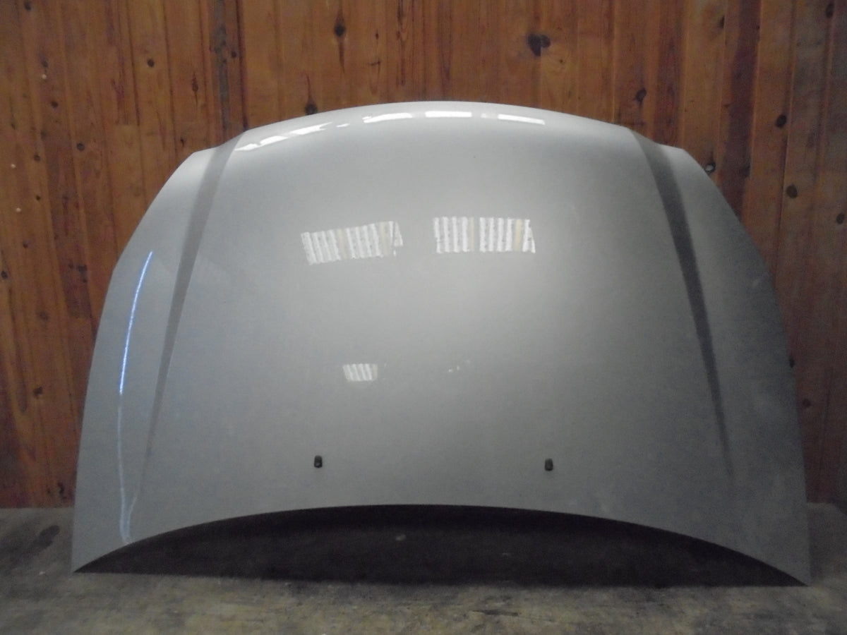 Kia Carnival Fronthjelm Med OEM Nr. 664004D010 Fra Kia Ophugger