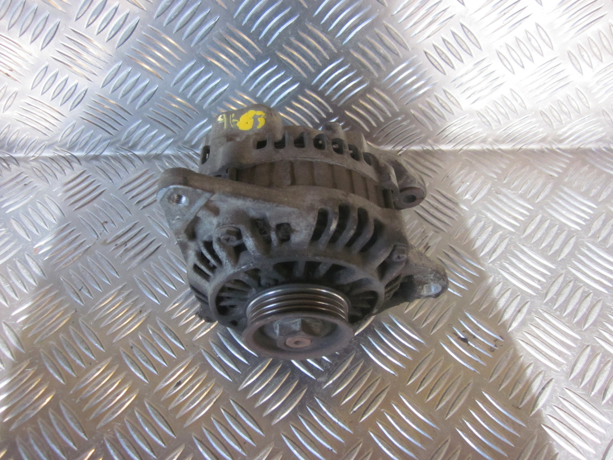 Mitsubishi Galant Nea5 Generator Med OEM Nr. MD317862 Fra Mitsubishi Ophugger