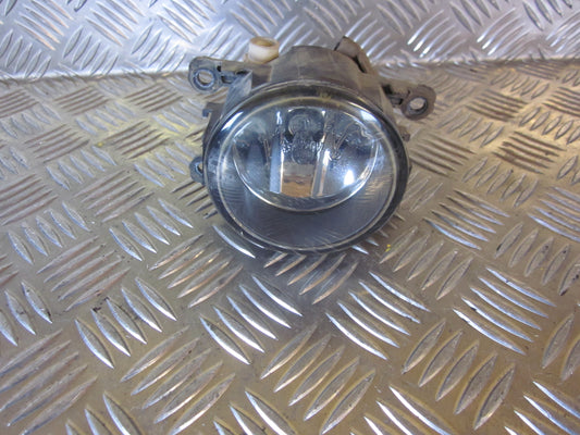 Peugeot 207 Tågelygte For Med OEM Nr. Ophugger Fra Peugeot Ophugger