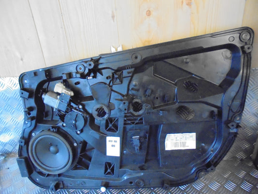 Ford Fiesta 7 Rudemotor - Rudehejs Med OEM Nr. Ophugger Fra Ford Ophugger