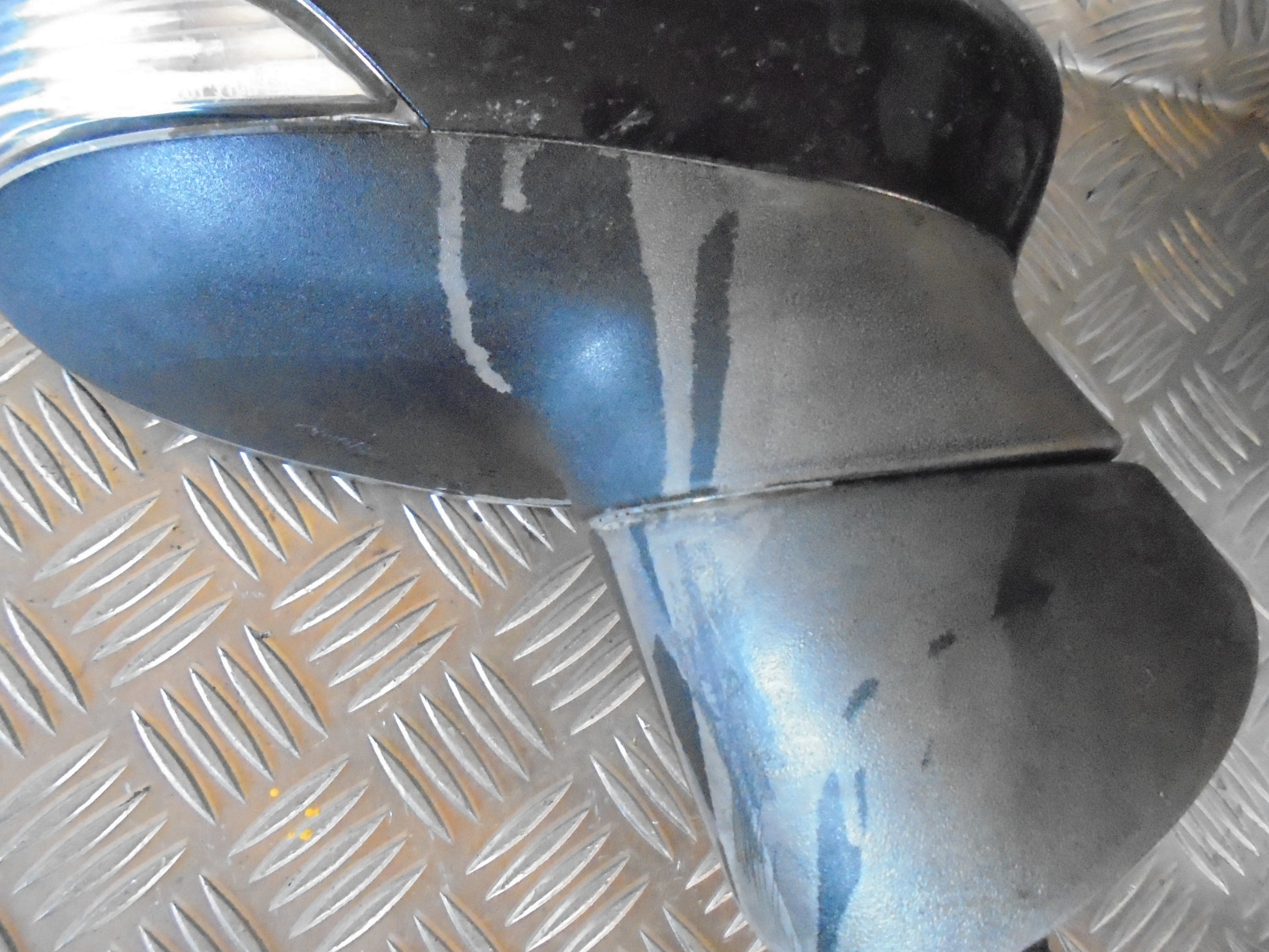 Ford Fiesta 7 Sidespejl Med OEM Nr. 2104865 Fra Ford Ophugger