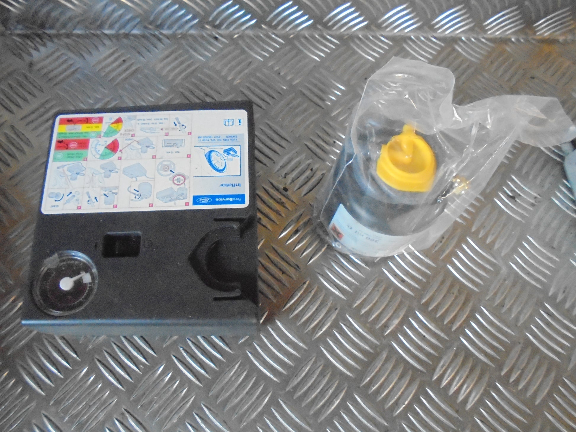 Ford Fiesta 7 Reservehjul Med OEM Nr. Ophugger Fra Ford Ophugger