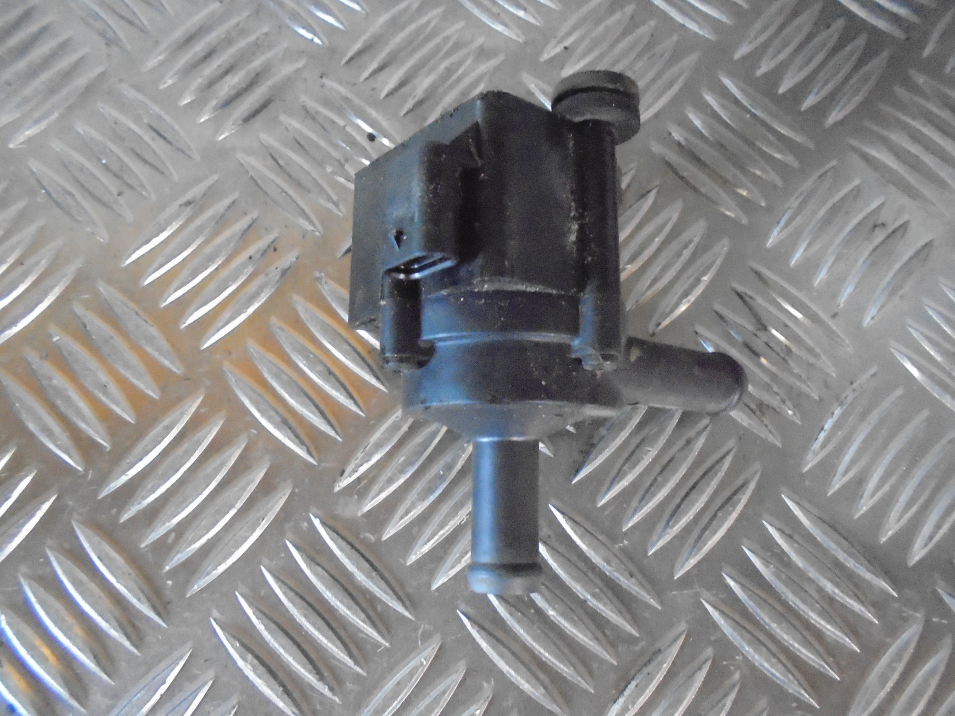 Ford Fiesta 7 Cirkulationspumpe Med OEM Nr. Ophugger Fra Ford Ophugger