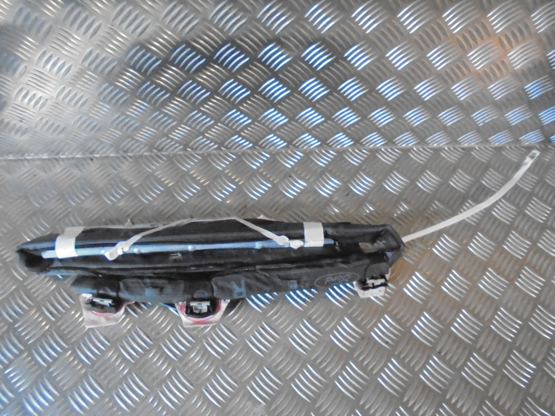 Ford Fiesta 7 Airbag Loft Med OEM Nr. Ophugger Fra Ford Ophugger