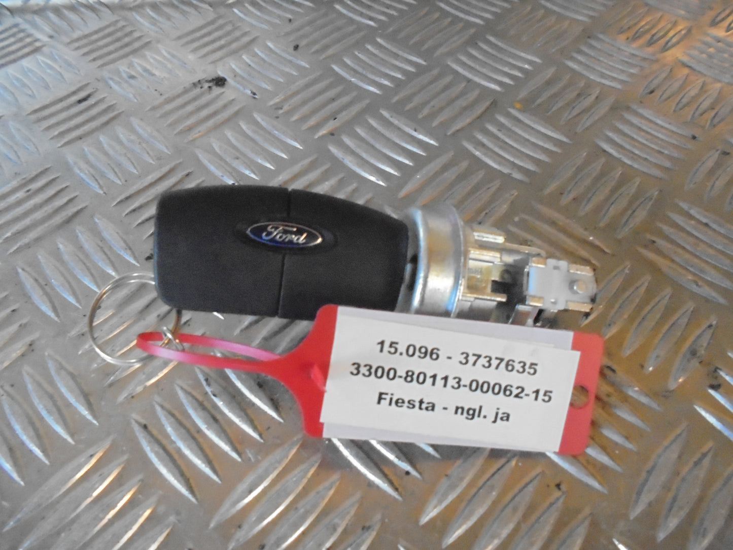 Ford Fiesta 7 Ratlås Med OEM Nr. Ophugger Fra Ford Ophugger