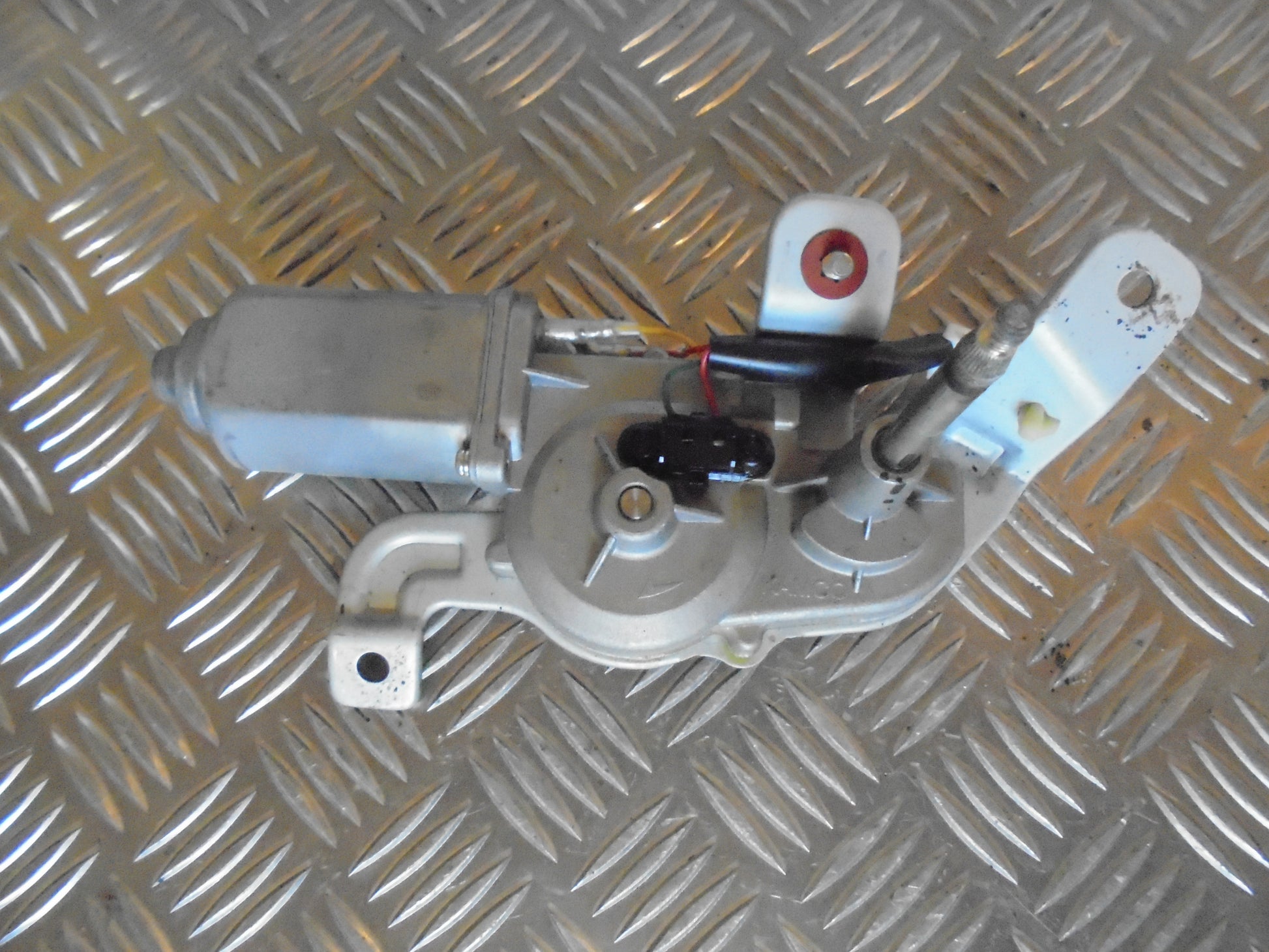 Chevrolet Spark Bagrudevisker Motor Med OEM Nr. 96843489 Fra Chevrolet Ophugger