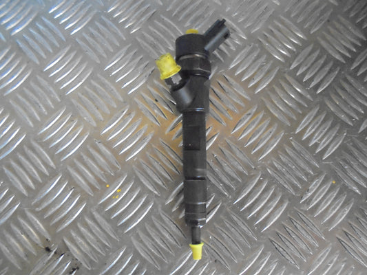 Suzuki Grand Vitara Dyse Med OEM Nr. 0445110230 Fra Suzuki Ophugger