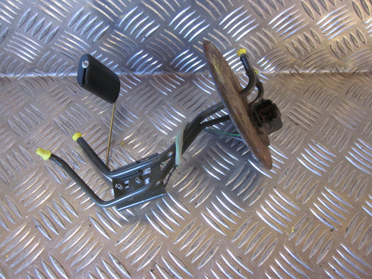 Kia Carnival Tankarmatur Med OEM Nr. Ophugger Fra Kia Ophugger