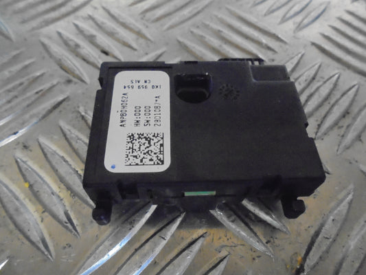 Seat Leon 1P Ratvinkelsensor Med OEM Nr. Ophugger Fra Seat Ophugger