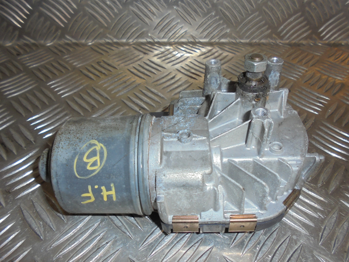 Seat Leon Viskermotor Med OEM Nr. 0390241921 Fra Seat Ophugger