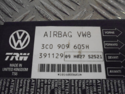 Seat Leon 1P Airbag Elboks Med OEM Nr. Ophugger Fra Seat Ophugger