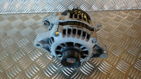 Opel Astra F Generator Med OEM Nr. Ophugger Fra Opel Ophugger
