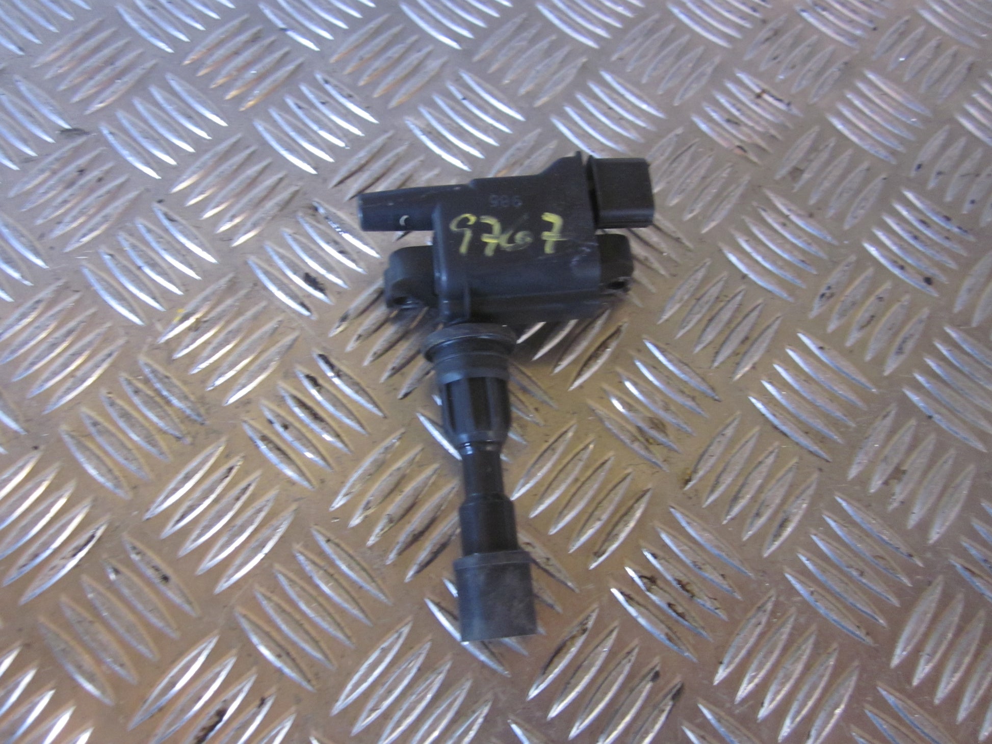 Mazda 323 S 4D BA12 Tændspole El Med OEM Nr. Ophugger Fra Mazda Ophugger